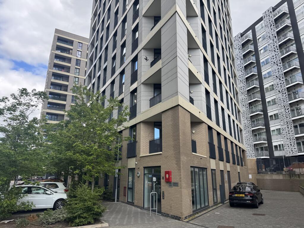 1 bed Apartment for rent in Ilford. From London & Essex Estates - Ilford 1 bed Apartment for rent in Ilford. From London & Essex Estates - Ilford