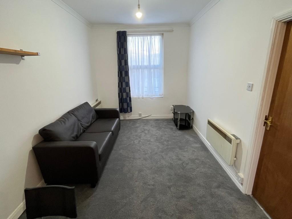 1 bed 1st Floor Flat for rent in Ilford. From London & Essex Estates - Ilford 1 bed 1st Floor Flat for rent in Ilford. From London & Essex Estates - Ilford