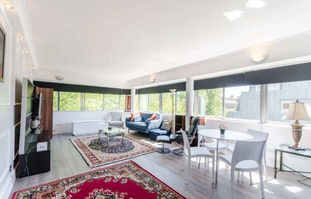 2 bed Apartment for rent in Paddington. From LONDON HABITAT