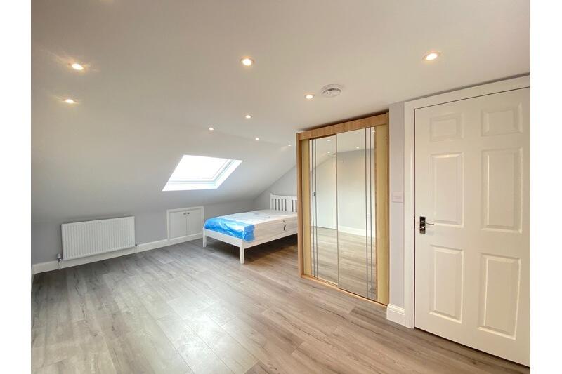 4 bed Studio for rent in Willesden. From LONDON HomeLets Ltd