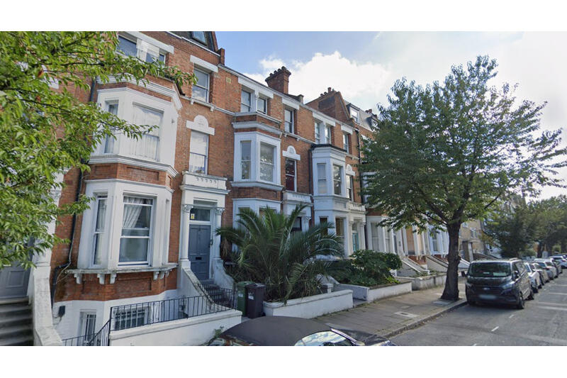 2 bed 1st Floor Flat for rent in Hammersmith. From LONDON HomeLets Ltd