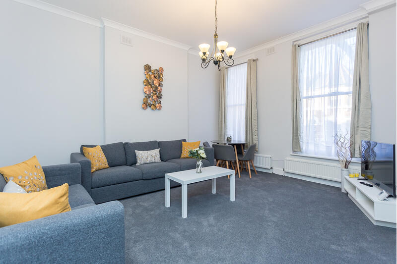 1 bed 1st Floor Flat for rent in London. From LONDON HomeLets Ltd