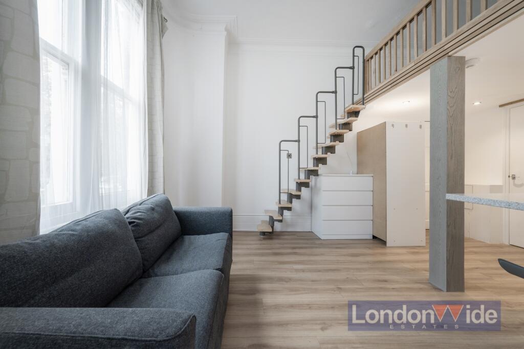 4 bed Studio for rent in London. From London Wide Estates