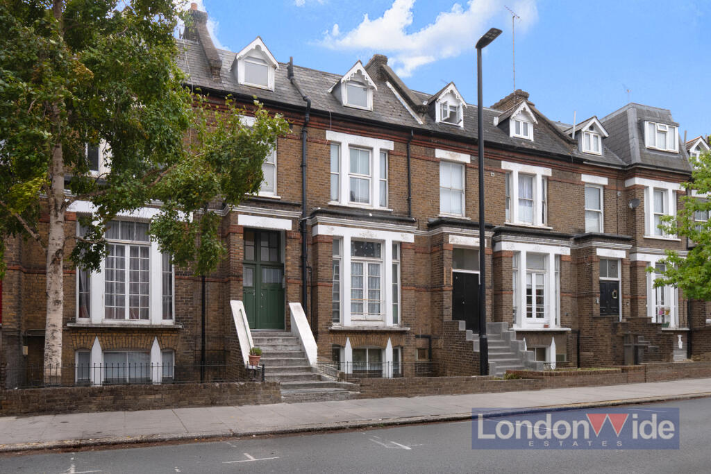 1 bed 1st Floor Flat for rent in Greenford. From London Wide Estates