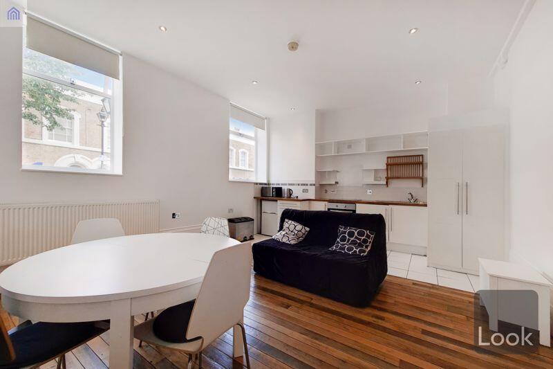 1 bed 1st Floor Flat for rent in Bethnal Green. From Look Property Services Ltd - Bow