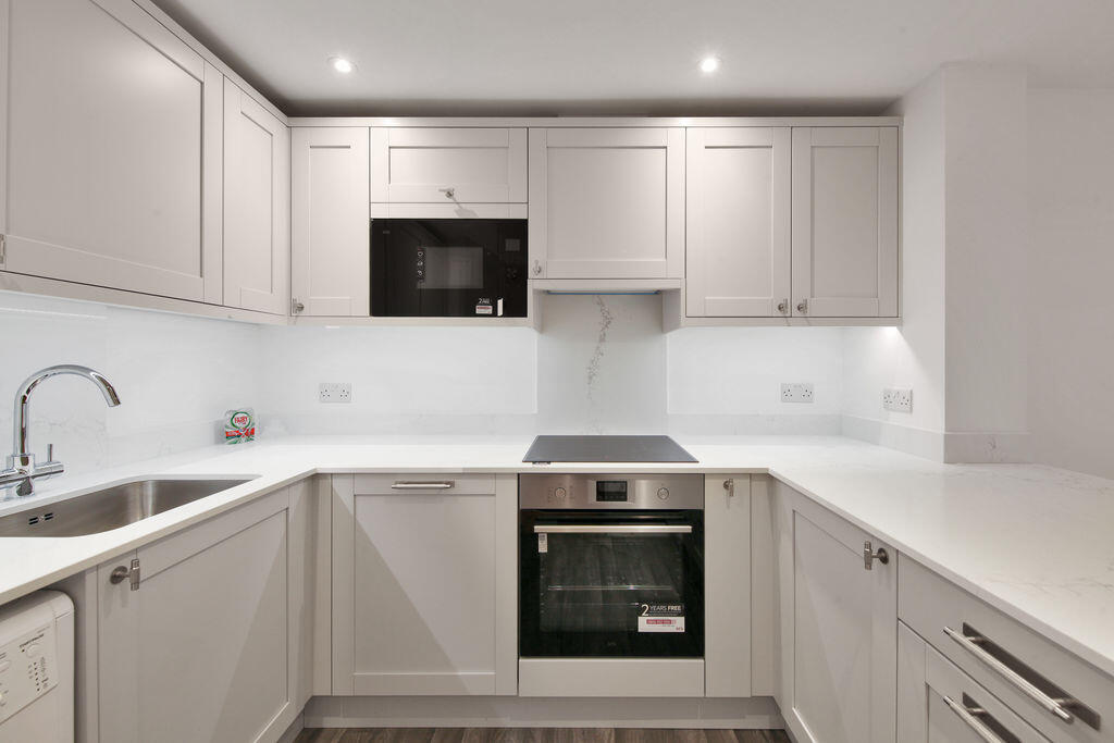 2 bed Apartment for rent in Islington. From Look Property Services Ltd - Bow