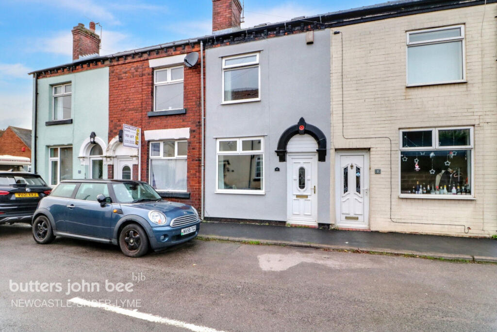 3 bed Mid Terraced House for rent in Stoke-on-Trent. From Butters John Bee - Newcastle Under Lyme