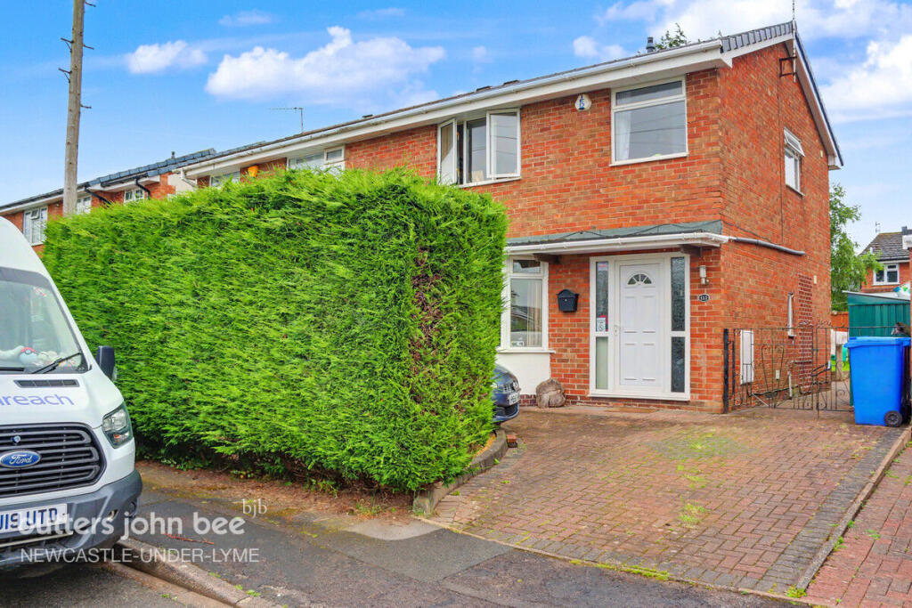 3 bed Semi Detached for rent in Hanchurch. From Butters John Bee - Newcastle Under Lyme
