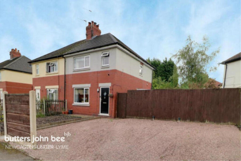 3 bed Semi Detached for rent in Congleton. From Butters John Bee - Newcastle Under Lyme 3 bed Semi Detached for rent in Congleton. From Butters John Bee - Newcastle Under Lyme