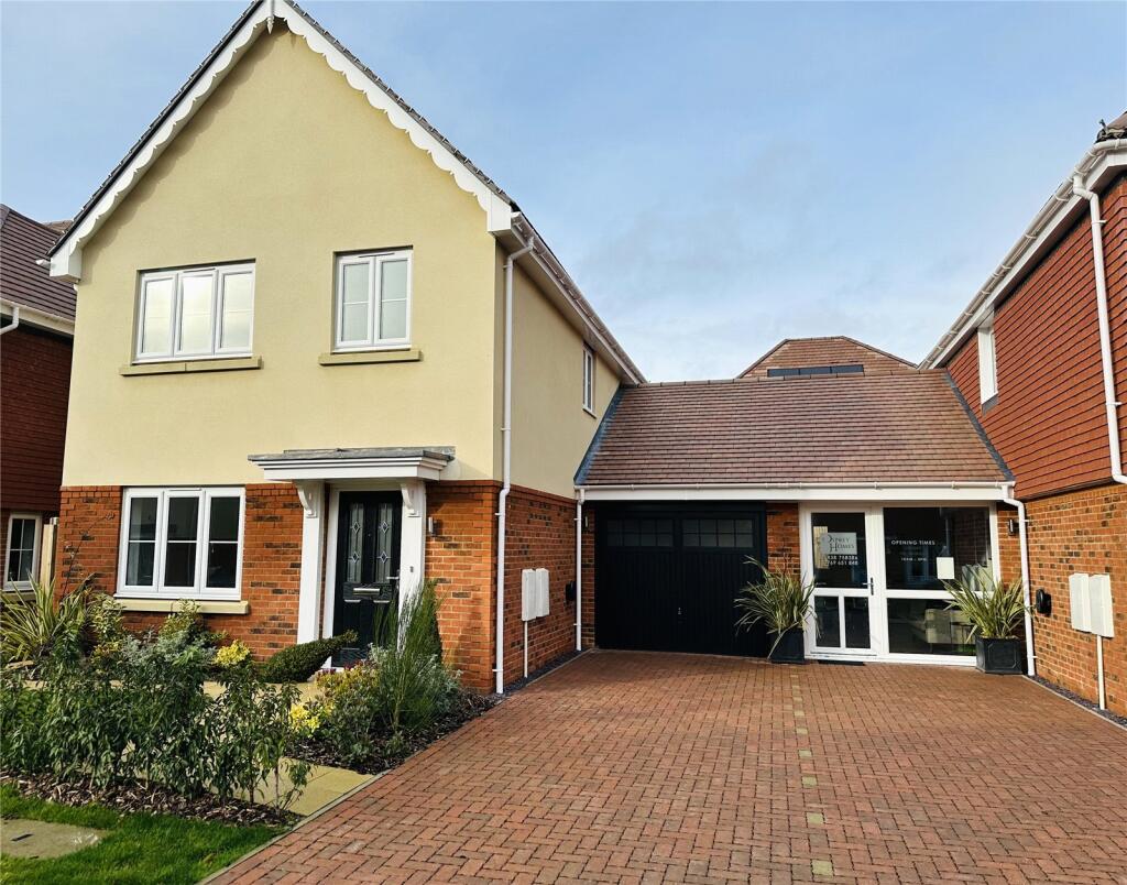 3 bed Link detached for rent in Preston. From Lowthers Estate Agents - Hertfordshire