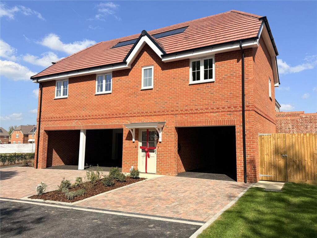 3 bed Annexe for rent in Stud Green. From Lowthers Estate Agents - Hertfordshire