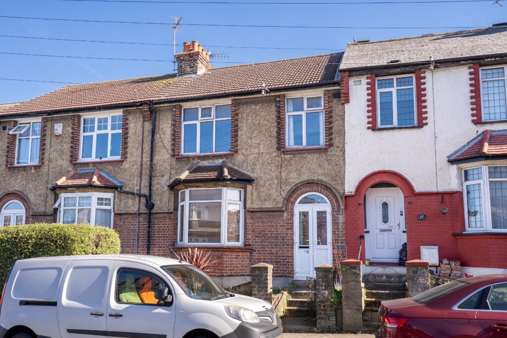 3 bed Mid Terraced House for rent in Northfleet. From M & M Estate & Letting Agents - Gravesend