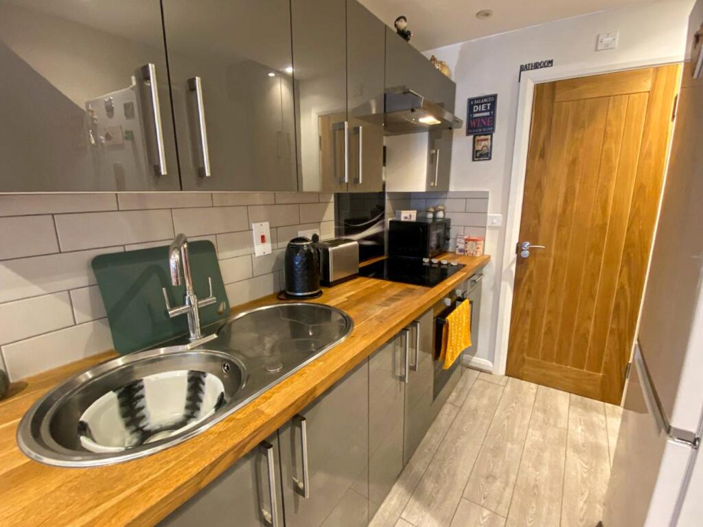 1 bed Apartment for rent in Gravesend. From M & M Estate & Letting Agents - Gravesend