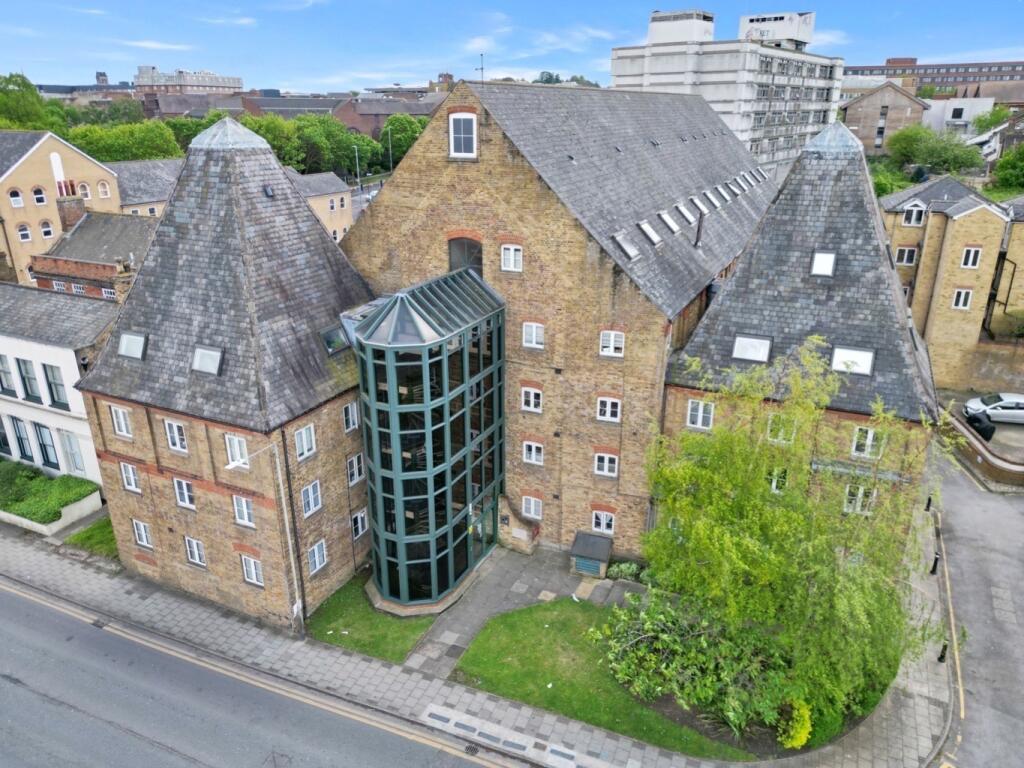 1 bed Apartment for rent in Northfleet. From M & M Estate & Letting Agents - Gravesend