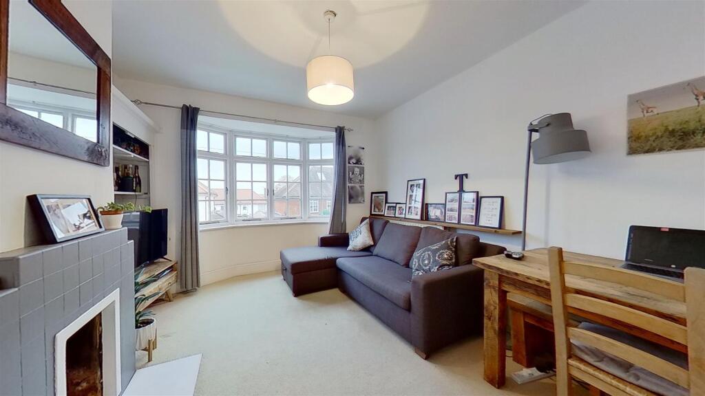 2 bed Annexe for rent in Wandsworth. From Maalems