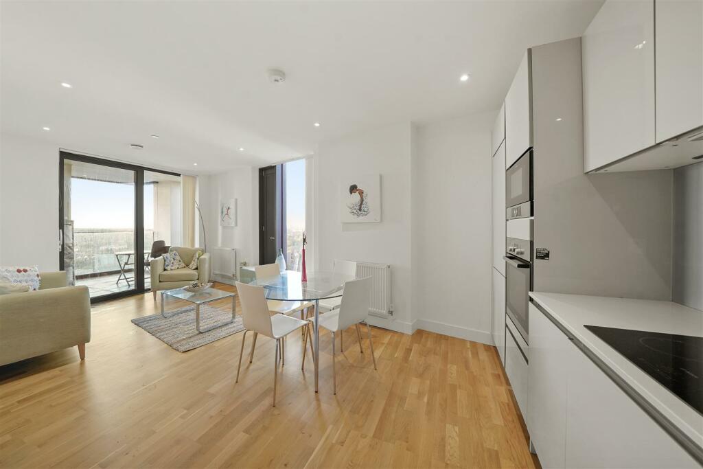 2 bed Apartment for rent in Lewisham. From Madison Brook - Lewisham