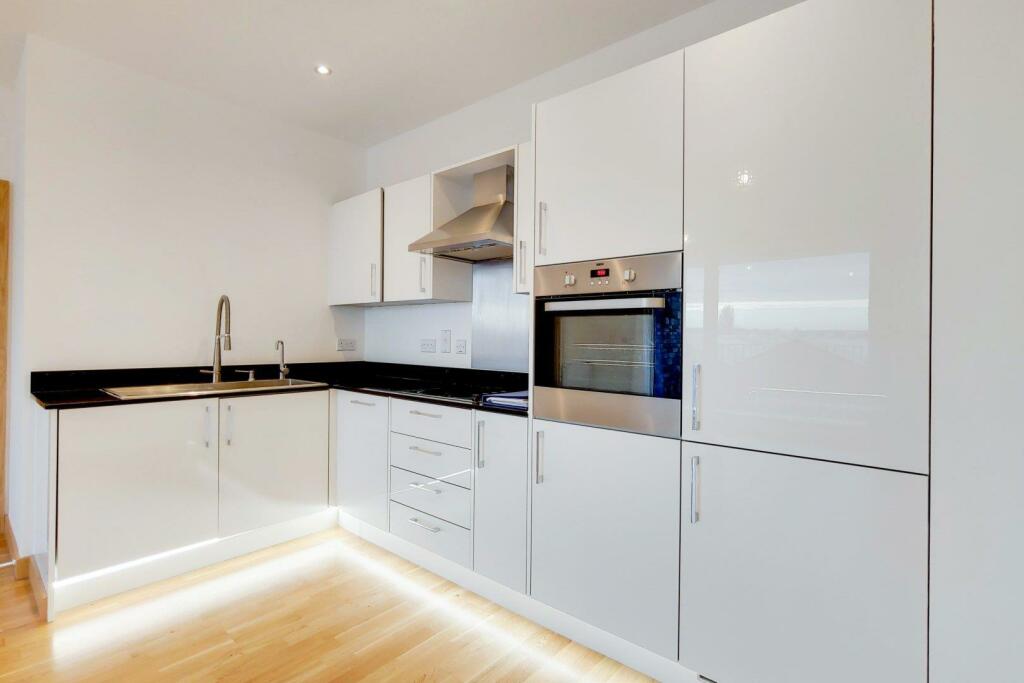1 bed Apartment for rent in Greenwich. From Madison Brook - Lewisham
