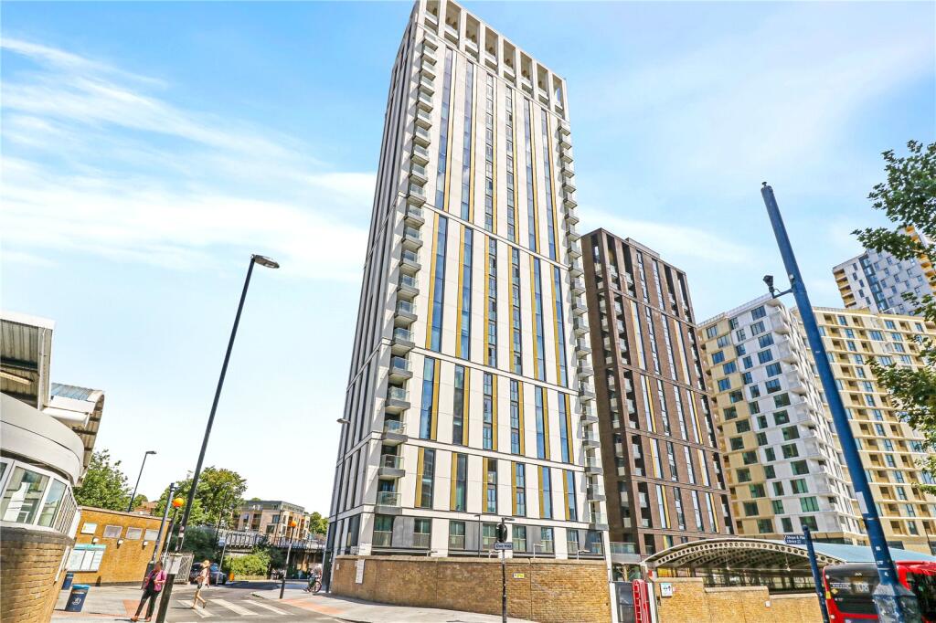 2 bed Apartment for rent in Lewisham. From Madison Brook - Lewisham