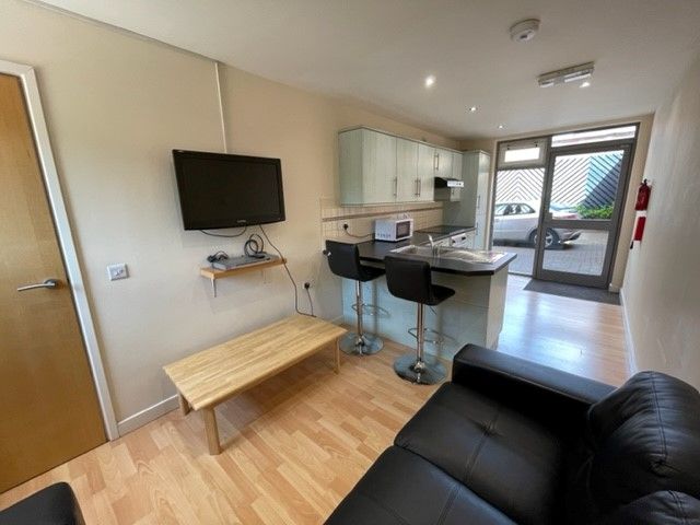4 bed Apartment for rent in Sheffield. From MAF Properties - Sheffield