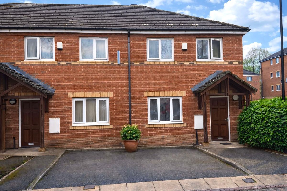 4 bed Semi Detached for rent in Sheffield. From MAF Properties - Sheffield 4 bed Semi Detached for rent in Sheffield. From MAF Properties - Sheffield