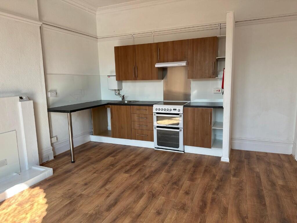 3 bed Studio for rent in Northfleet. From Maltbys - Gravesend