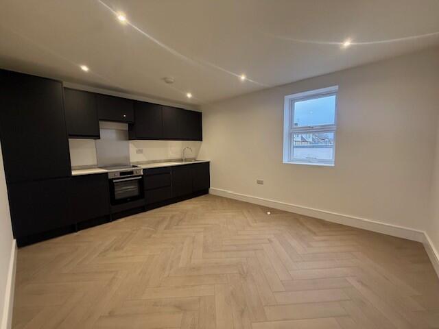 2 bed Apartment for rent in . From Mann Lettings - Beckenham