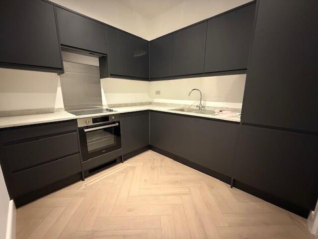 3 bed Apartment for rent in . From Mann Lettings - Beckenham