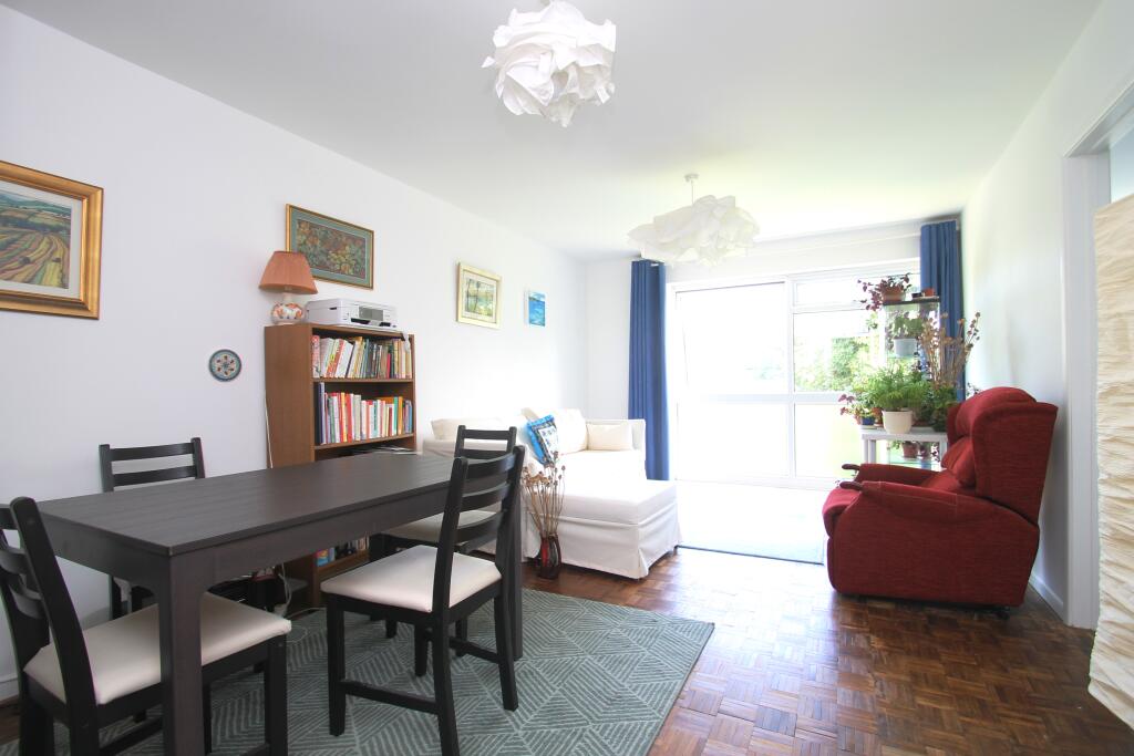 1 bed 1st Floor Flat for rent in Beckenham. From Mann Lettings - Beckenham