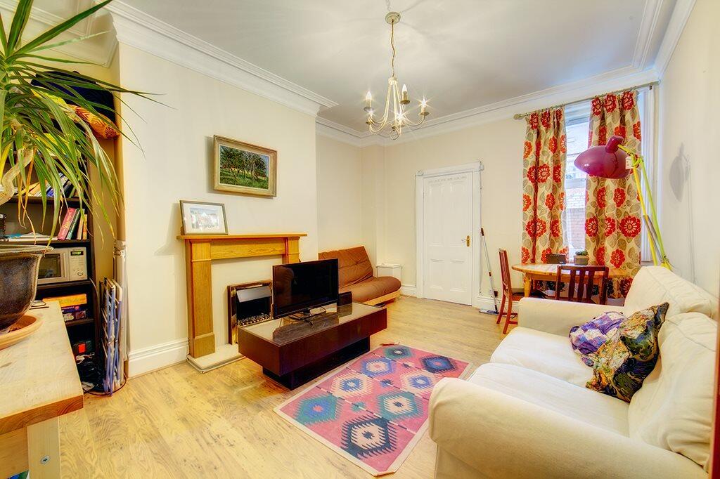 2 bed 1st Floor Flat for rent in Newcastle upon Tyne. From Mansons Property Consultants - Jesmond