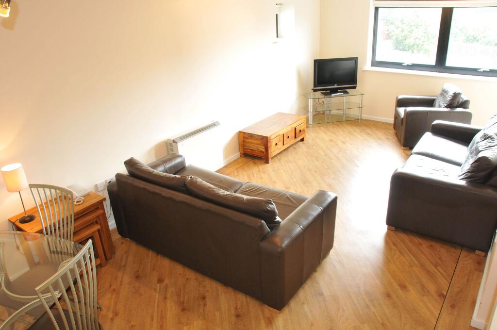 2 bed 1st Floor Flat for rent in Newcastle upon Tyne. From Mansons Property Consultants - Jesmond