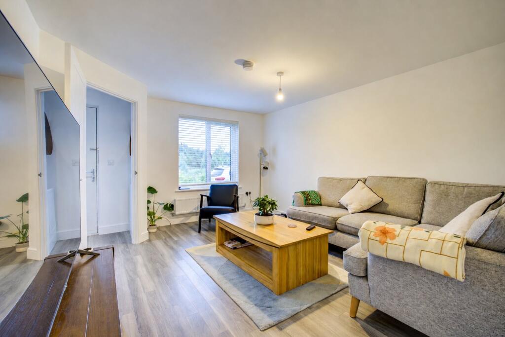 3 bed Detached for rent in Woolsington. From Mansons Property Consultants - Jesmond 3 bed Detached for rent in Woolsington. From Mansons Property Consultants - Jesmond