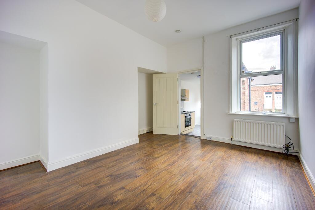 3 bed 1st Floor Flat for rent in Gateshead. From Mansons Property Consultants - Jesmond