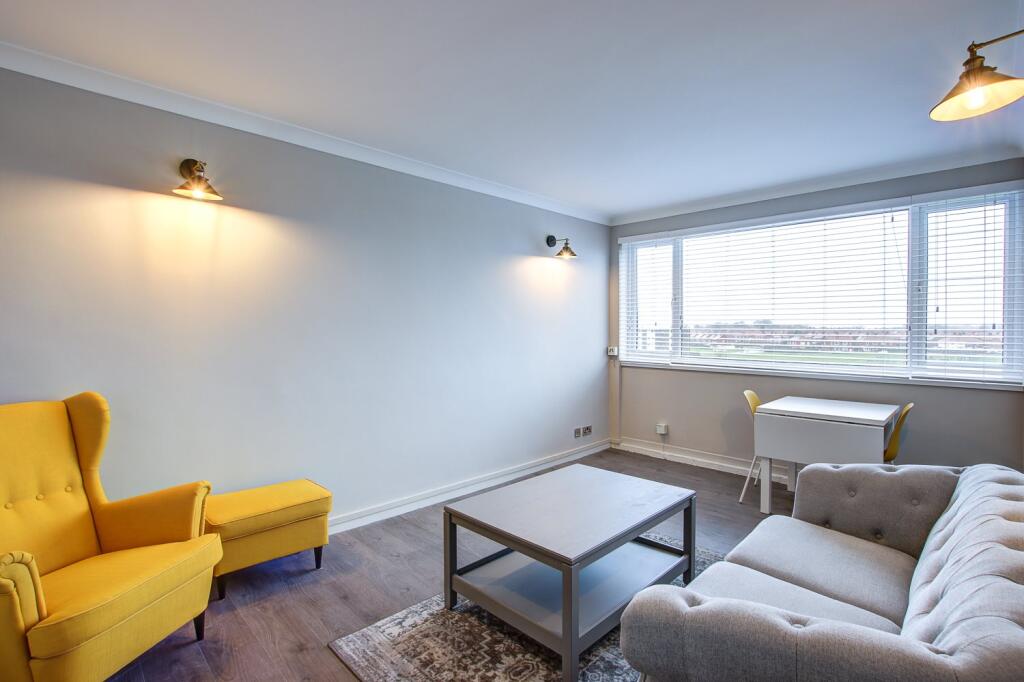 2 bed 1st Floor Flat for rent in Longbenton. From Mansons Property Consultants - Jesmond