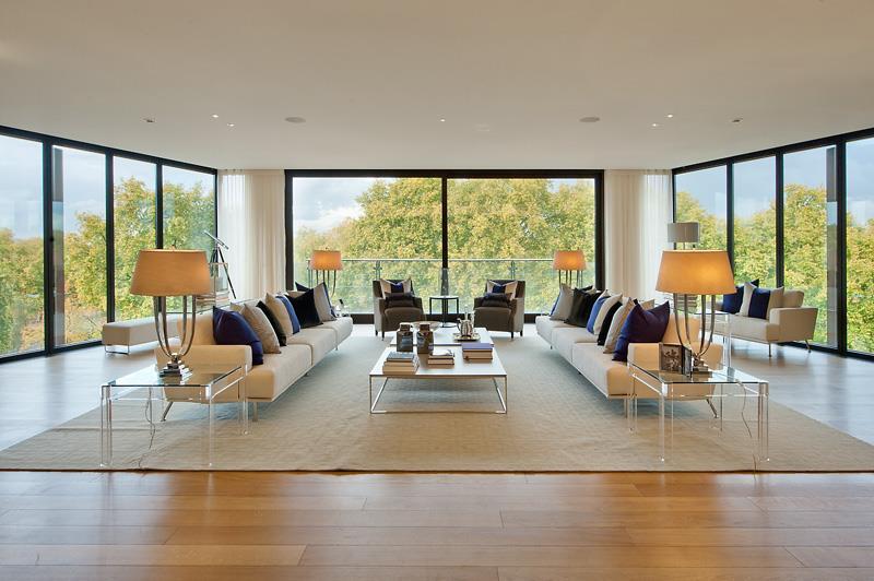 5 bed Apartment for rent in Chelsea. From Mark Tunstall Property