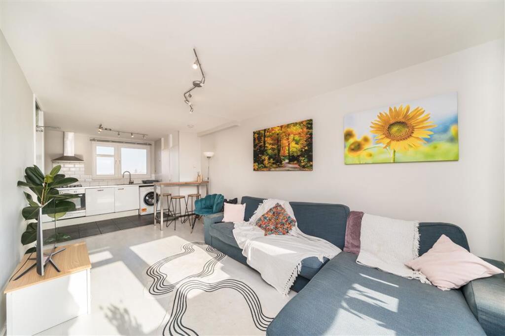 3 bed 1st Floor Flat for rent in Streatham. From Marsh & Parsons - Balham & Clapham South