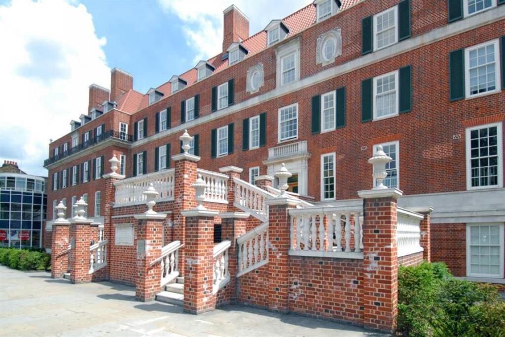 1 bed 1st Floor Flat for rent in Clapham. From Marsh & Parsons - Balham & Clapham South