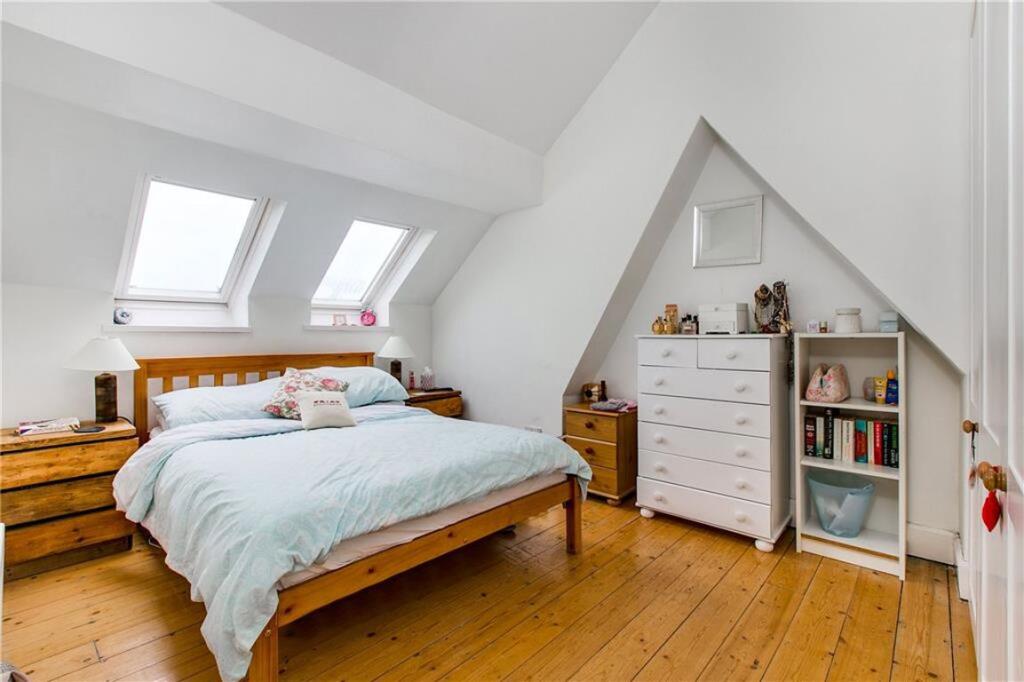 2 bed 1st Floor Flat for rent in Streatham. From Marsh & Parsons - Balham & Clapham South