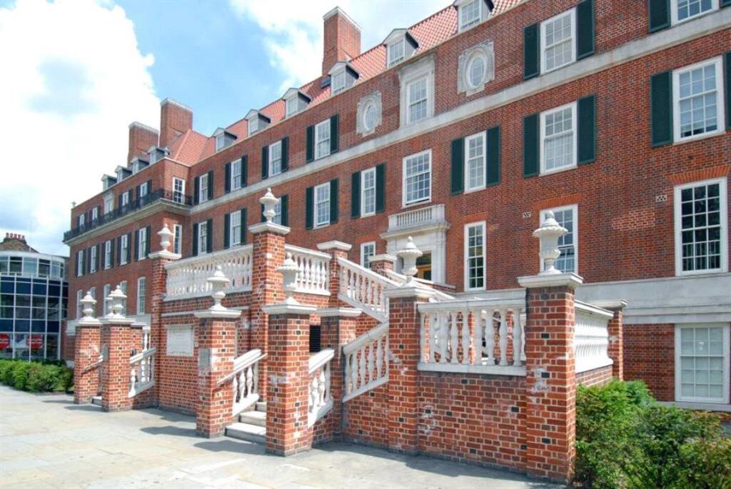 1 bed 1st Floor Flat for rent in Clapham. From Marsh & Parsons - Balham & Clapham South