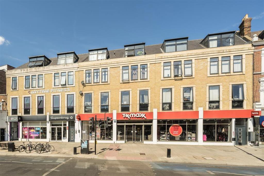 2 bed 1st Floor Flat for rent in Streatham. From Marsh & Parsons - Balham & Clapham South