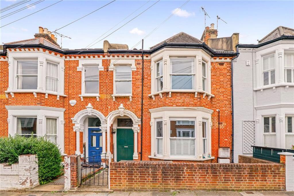 2 bed 1st Floor Flat for rent in Streatham. From Marsh & Parsons - Balham & Clapham South