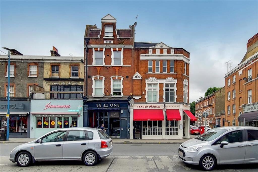2 bed 1st Floor Flat for rent in Putney. From Marsh & Parsons - Barnes & East Sheen