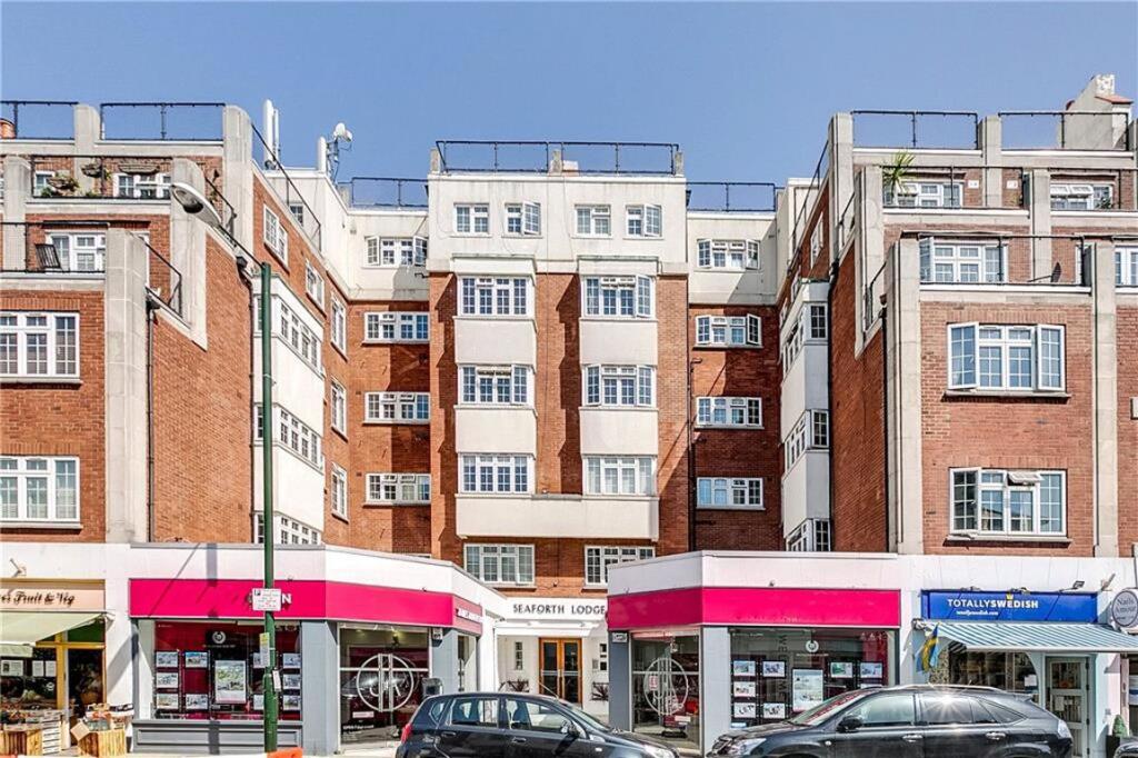 1 bed 1st Floor Flat for rent in Barnes. From Marsh & Parsons - Barnes & East Sheen