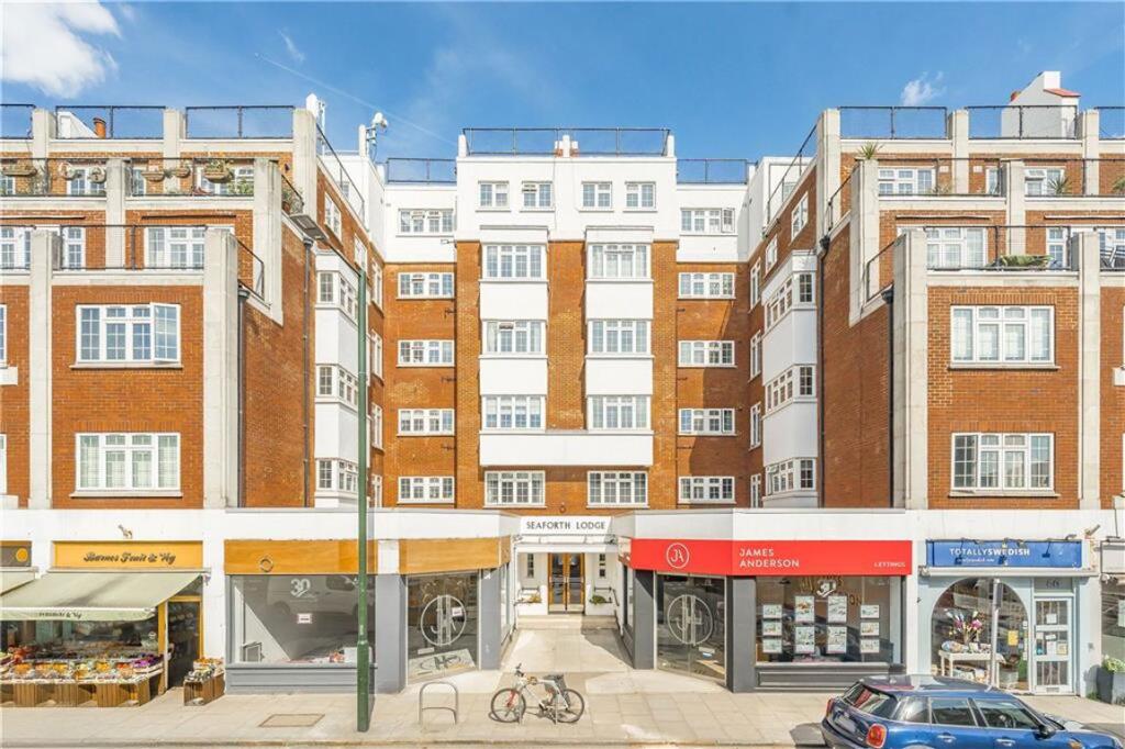 1 bed 1st Floor Flat for rent in Barnes. From Marsh & Parsons - Barnes & East Sheen