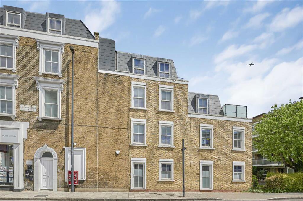 1 bed Bungalow for rent in . From Marsh & Parsons - Battersea