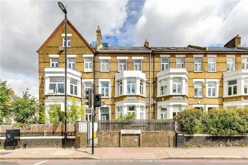 2 bed 1st Floor Flat for rent in London. From Marsh & Parsons - Battersea