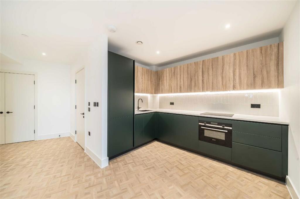 1 bed 1st Floor Flat for rent in . From Marsh & Parsons - Battersea