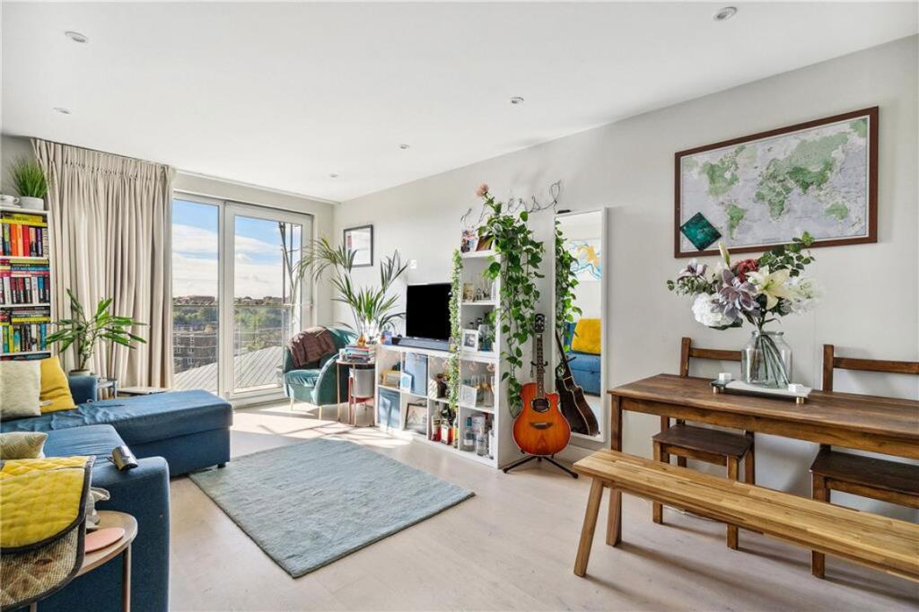 1 bed 1st Floor Flat for rent in Battersea. From Marsh & Parsons - Battersea