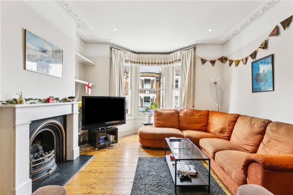 4 bed Mid Terraced House for rent in London. From Marsh & Parsons - Battersea