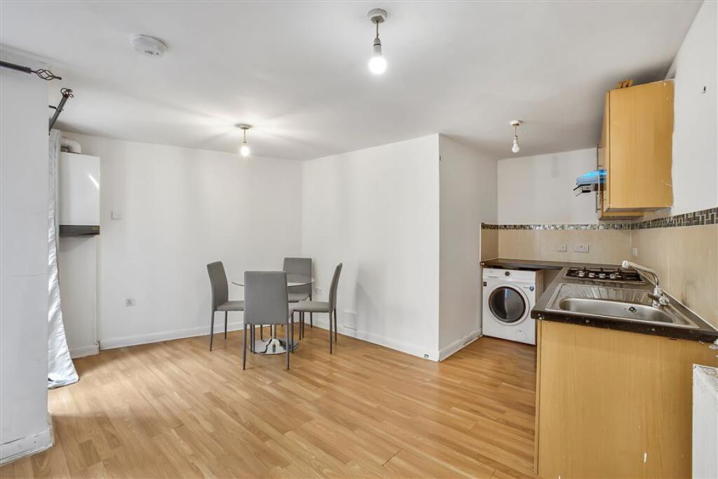 1 bed 1st Floor Flat for rent in London. From Marsh & Parsons - Brook Green