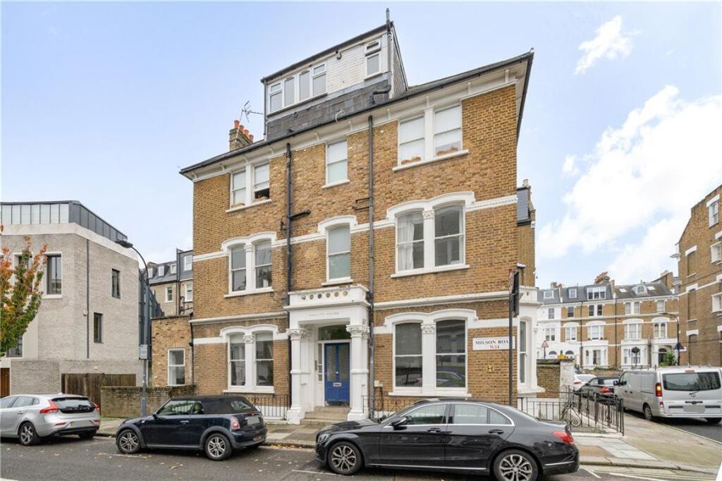 1 bed 1st Floor Flat for rent in Kensington. From Marsh & Parsons - Brook Green 1 bed 1st Floor Flat for rent in Kensington. From Marsh & Parsons - Brook Green